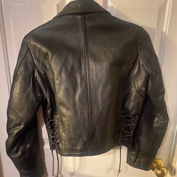 Beautiful riding jacket!! - Picture 2 of 6